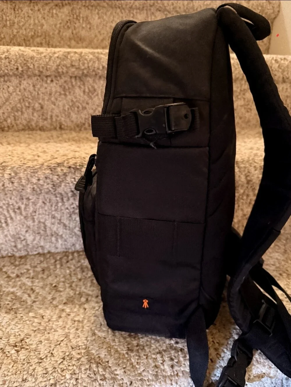 Lowpro Slingshot 102 AW Sling Camera Bag Black Gray Adjustable Compartments